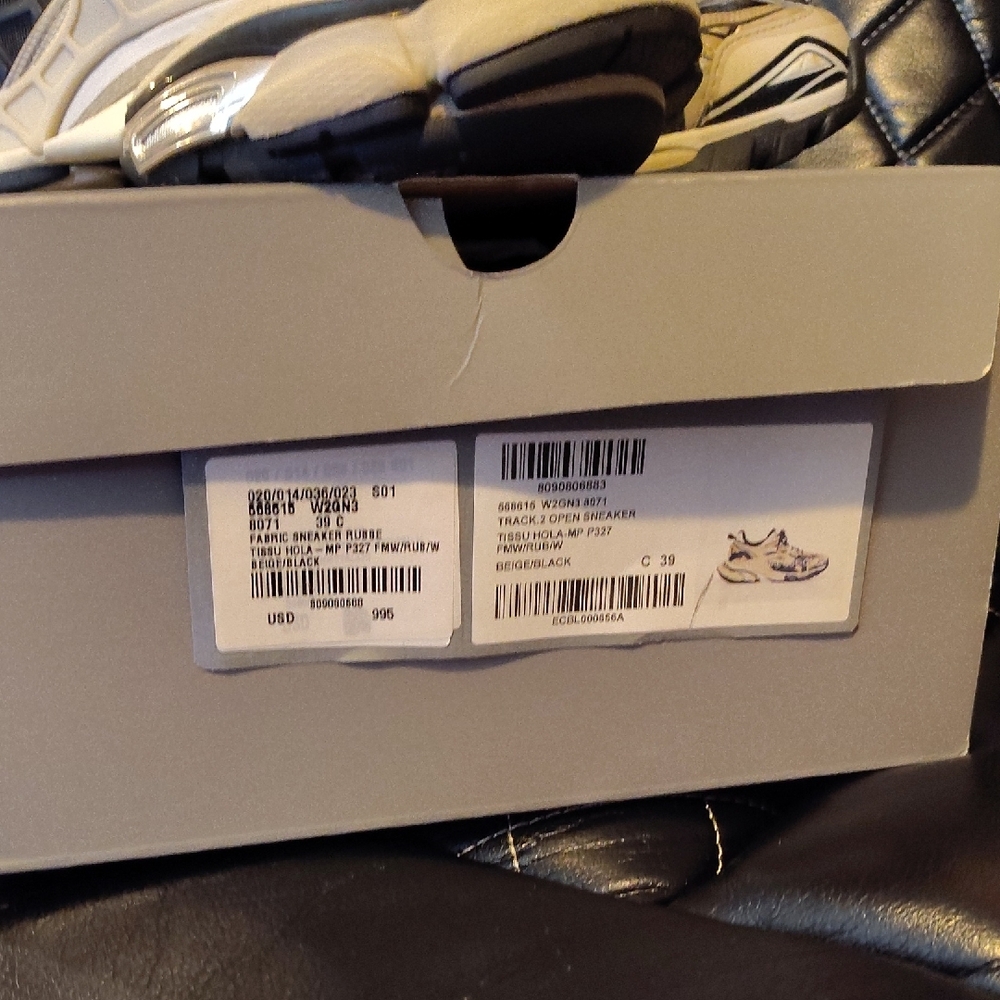 Balenciaga Men's Black and White Sneakers - Picture 3 of 3